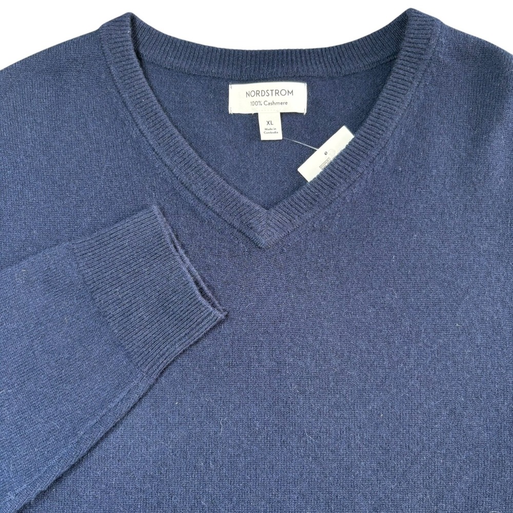 Nordstrom 100% Cashmere V Neck Sweater Mens XL Navy Blue Pullover FLAW